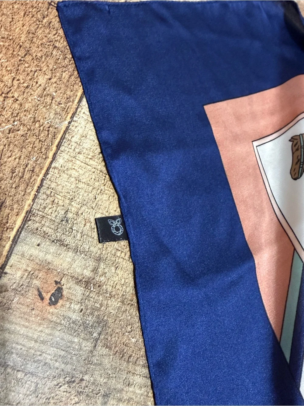 Derby Equestrian Horse Scarf Luxury Theme Horsebit  Pre owned great condition